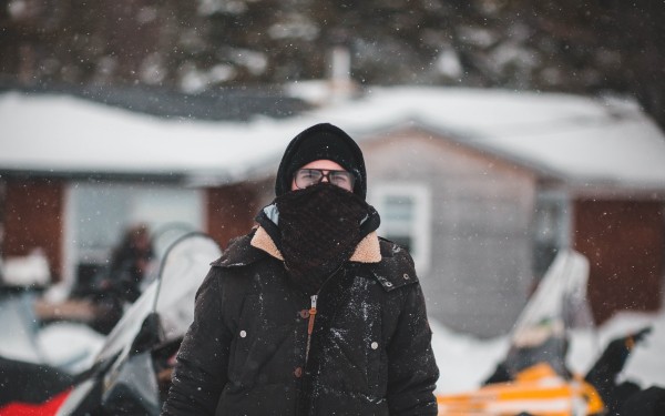 hiking snow glasses